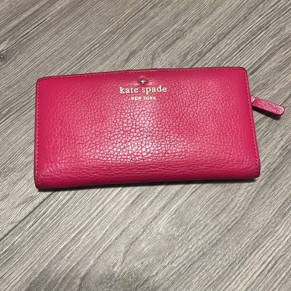 Kate Spade New York Grand Street Stacy Wallet in Sweetheart Pink Leather - Picture 2 of 5